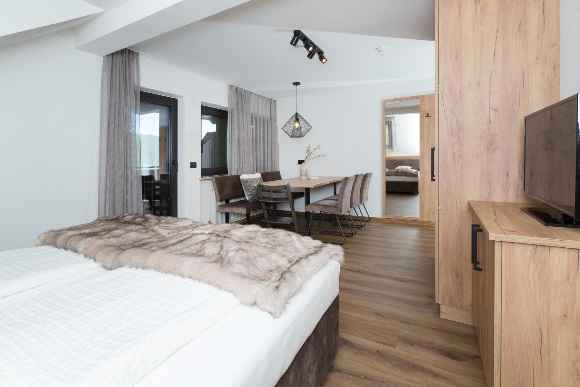 Family Aparthotel Winklwiese Olang Dış mekan fotoğraf